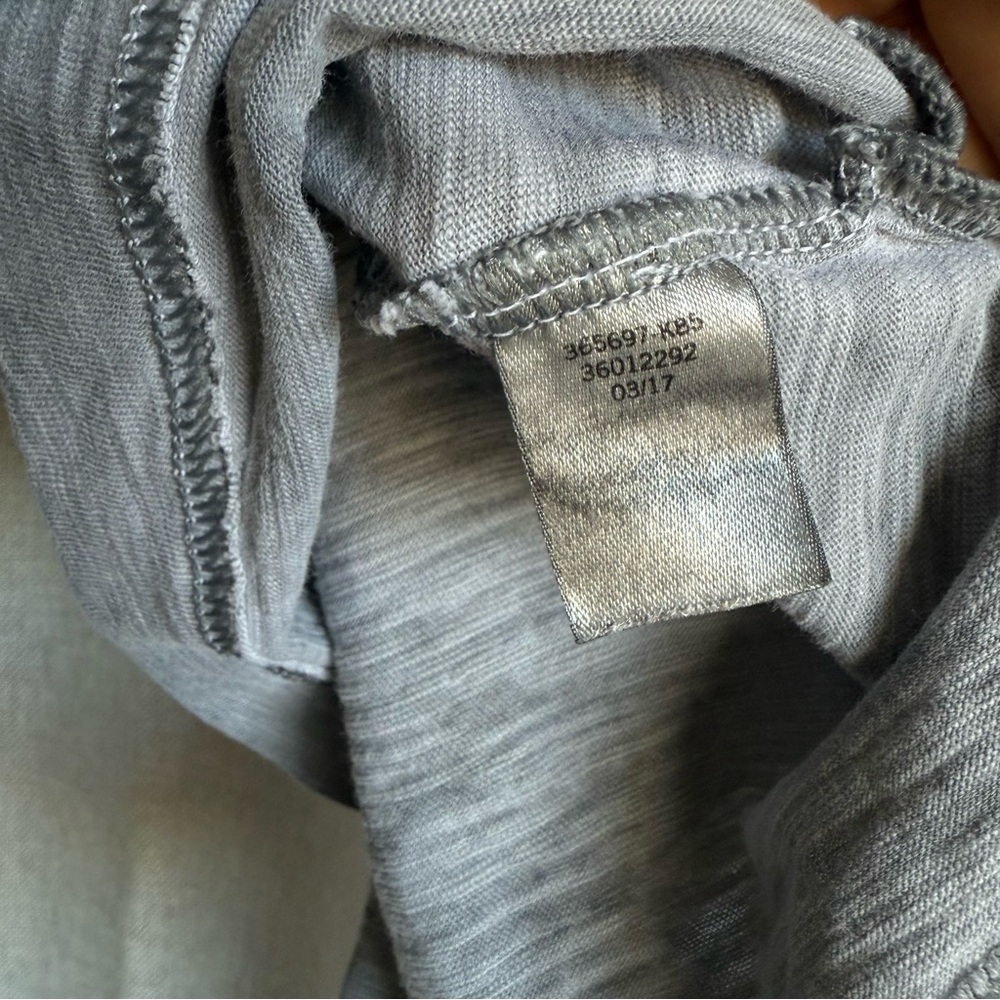 Victoria's Secret PINK Short Sleeve Slub Pocket Tee in Light Gray Size XS - Picture 3 of 6